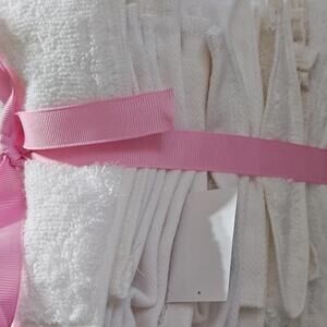 Luxury Combo 8 pk (1 Hand towel and 7 Washcloths) White